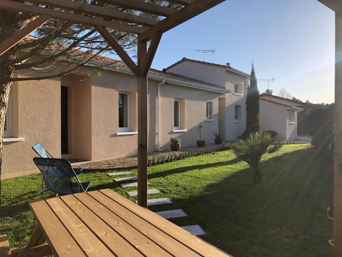 Chambre D'Hotes Les Bacquerins Sainte-Helene  エクステリア 写真